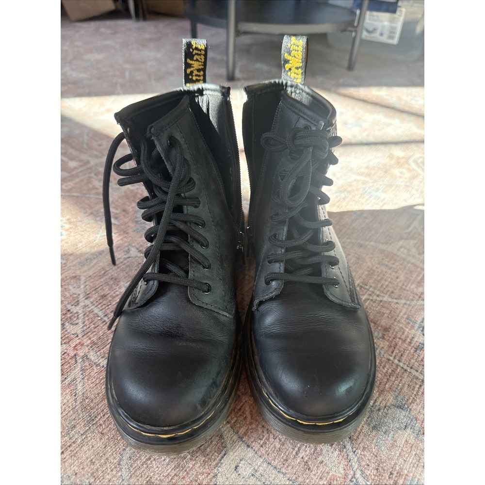 Dr. Doc Martens | JUNIOR 1460 SOFTY T LEATHER LACE UP BOOTS US size 3
